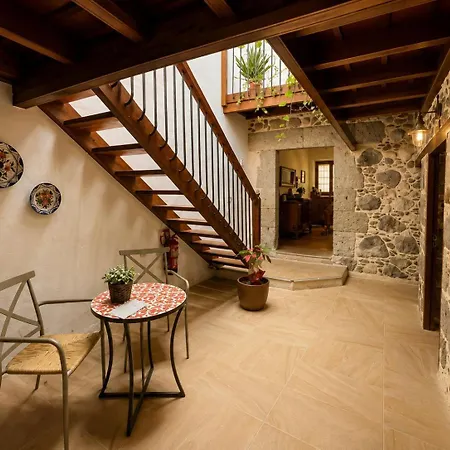 Casa Luna - *